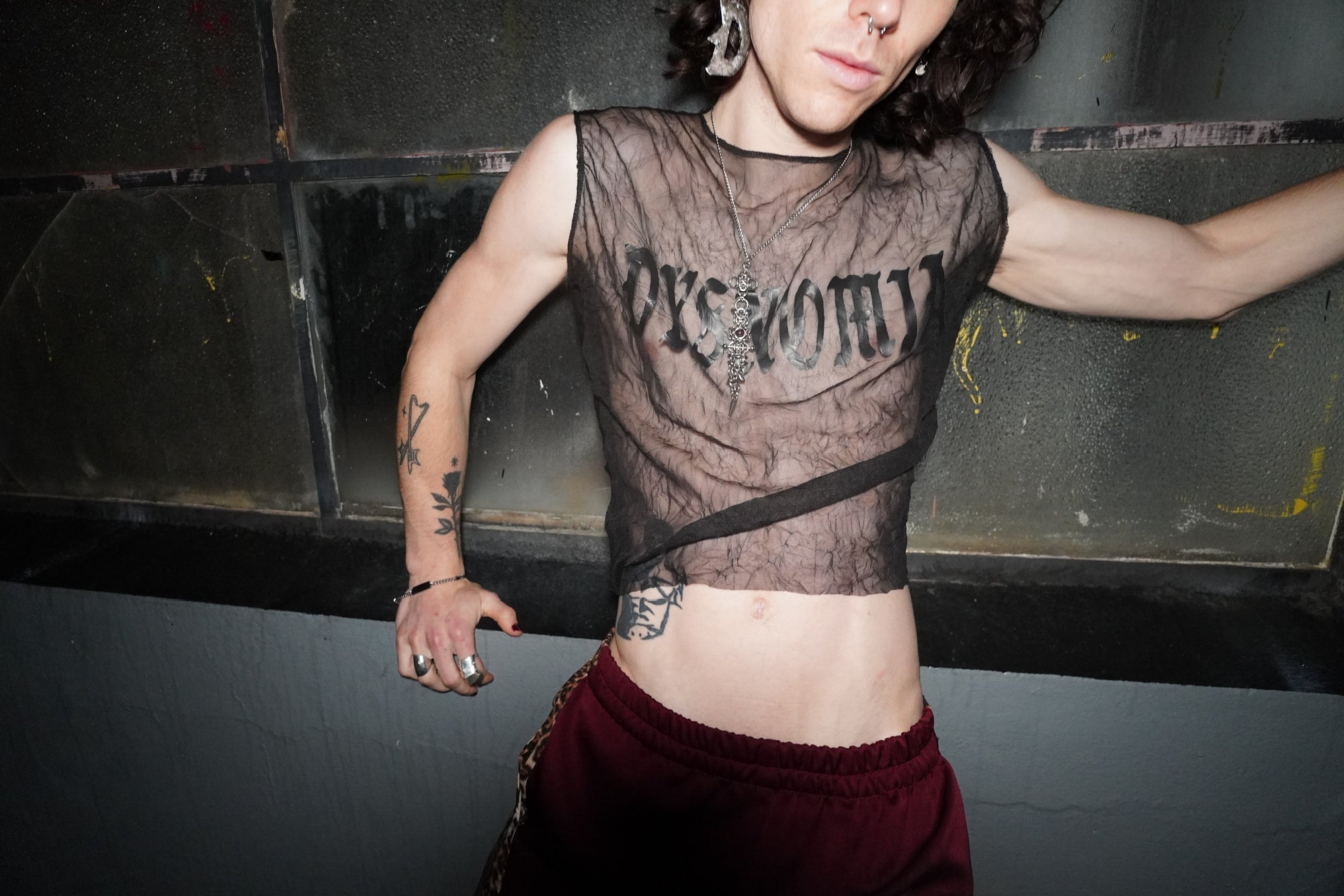 Dysnomia mesh tank